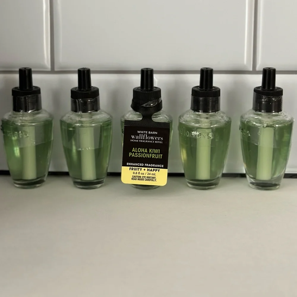 5 Aloha Kiwi Passionfruit Wallflower Refills